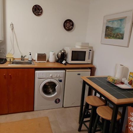 Nyugalom Szigete 2 Fos Apartman 1 Haloterrel Apartment Vertessomlo Exterior foto